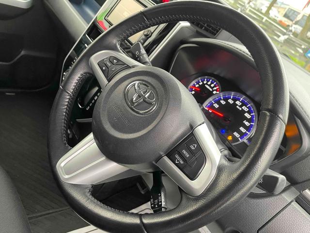 タンク 　両側電動スライドドア　レーンアシスト　アクセル踏み間違い装置　スマートキー　オートライト　タイミングチェーン　フロントフォグ　クルーズコントロール　衝突回避支援ブレーキ　ＥＴＣ（22枚目）