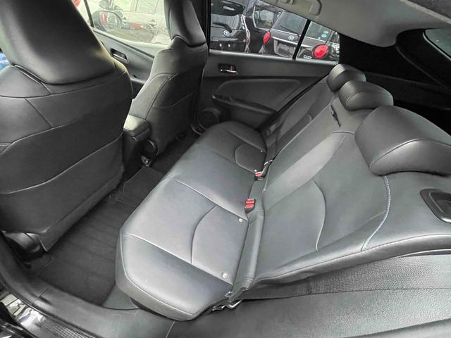 プリウス Sツーリングセレクション セーフティセンス レザーシート シートH オートライト スマートキー オートクルーズ ETC CVT(13枚目)