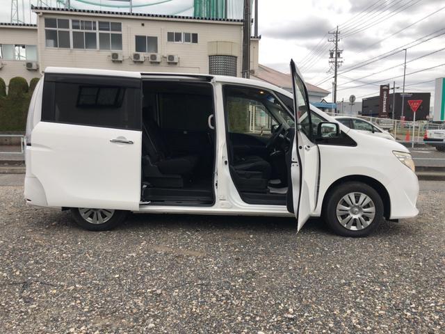 セレナ  2.0Sチェアキャブリフター/車いす固定装置付/クルーズコントロール/福祉車両/キーレス/タイミングチェーン車/6人乗り(49枚目)