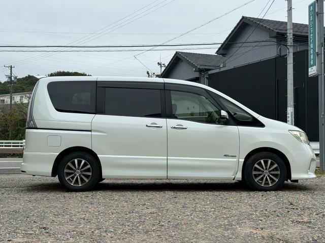 セレナ ハイウェイスター S-ハイブリッド ナビ バックカメラ 両側パワースライド ETC Bluetooth対応 アルミホイール(4枚目)