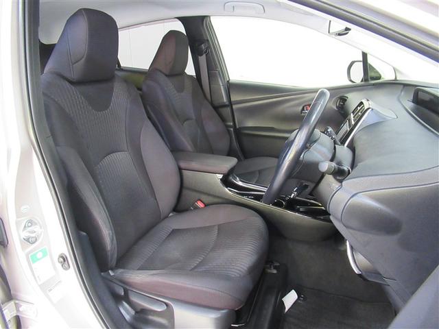 プリウス Ｓセーフティプラス　ワンオーナー　安全装備　衝突被害軽減システム　メモリーナビ　ナビ＆ＴＶ　バックカメラ　ドラレコ　スマートキー　オートクルーズコントロール　ＥＴＣ　ＬＥＤヘッドランプ　ハイブリッド　アルミホイール　ＣＤ（5枚目）