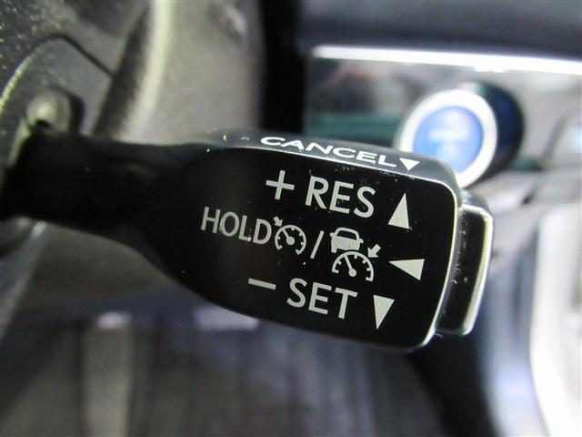 プリウス Ｓセーフティプラス　ワンオーナー　安全装備　衝突被害軽減システム　メモリーナビ　ナビ＆ＴＶ　バックカメラ　ドラレコ　スマートキー　オートクルーズコントロール　ＥＴＣ　ＬＥＤヘッドランプ　ハイブリッド　アルミホイール　ＣＤ（13枚目）