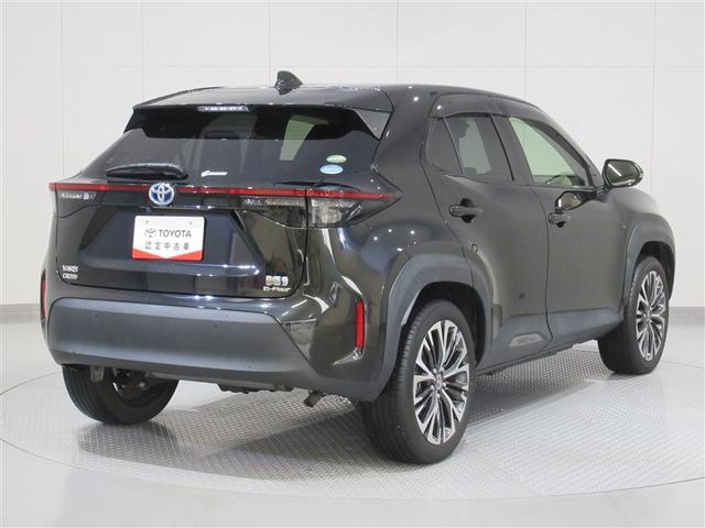 ヤリスクロス ハイブリッドＺ　ワンオーナー　安全装備　衝突被害軽減システム　メモリーナビ　ナビ＆ＴＶ　４ＷＤ　バックカメラ　ドラレコ　スマートキー　オートクルーズコントロール　ＥＴＣ　ＬＥＤヘッドランプ　ハイブリッド　盗難防止装置（3枚目）