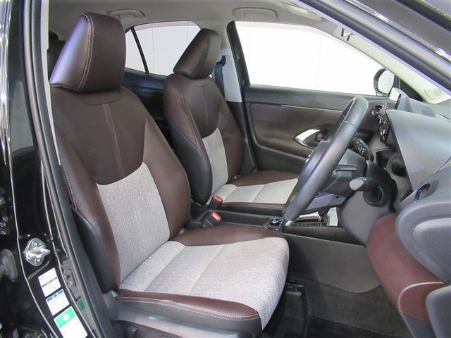 ヤリスクロス ハイブリッドＺ　ワンオーナー　安全装備　衝突被害軽減システム　メモリーナビ　ナビ＆ＴＶ　４ＷＤ　バックカメラ　ドラレコ　スマートキー　オートクルーズコントロール　ＥＴＣ　ＬＥＤヘッドランプ　ハイブリッド　盗難防止装置（5枚目）