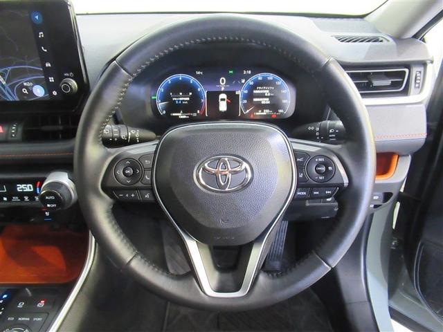 RAV4 アドベンチャー ワンオーナー 安全装備 衝突被害軽減システム メモリーナビ ナビ&TV 4WD バックカメラ ドラレコ スマートキー オートクルーズコントロール ETC LEDヘッドランプ アルミホイール 電動シート(10枚目)