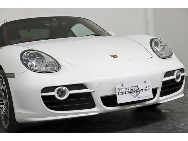 Ｓ　正規ディーラー車　右ハンドル　９９７ターボルック１９ｉｎホイール　レッドキャリパー　レッドインテリア／レッドレザーシート／メモリシート／シートヒーター　ＨＩＤヘッドライト　社外ＨＤＤナビ／バックカメラ(14枚目)