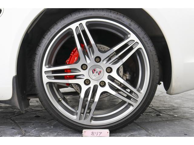 ケイマン Ｓ　正規ディーラー車　右ハンドル　９９７ターボルック１９ｉｎホイール　レッドキャリパー　レッドインテリア／レッドレザーシート／メモリシート／シートヒーター　ＨＩＤヘッドライト　社外ＨＤＤナビ／バックカメラ（57枚目）