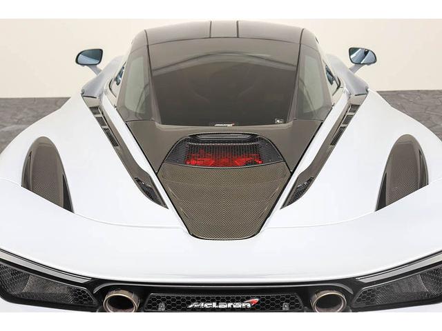 ７２０Ｓ ベースグレード　正規Ｄ車　右Ｈ　ＯＰ１３５３　Ｒ６．３／ディーラー整備済み　カーボンエクステリアパック１／２／３　カーボンリアディフューザー　スポーツエグゾースト　ブラウンレザー／カーボンシートバック　Ｂ＆Ｗシステム（5枚目）