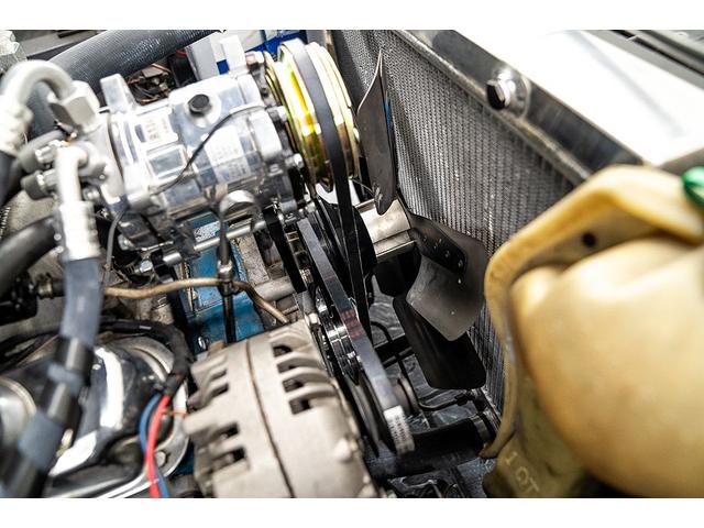 プリムスその他 　ダスター　Ｖ８／５２００ｃｃ　６人乗り　１４インチホイール　社外エアコン　アルミラジエーター　ＭＳＤイグニッション　ブラックレザー（65枚目）