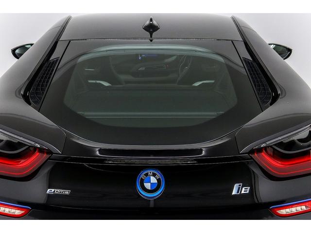 BMW i8 BASE GRADE