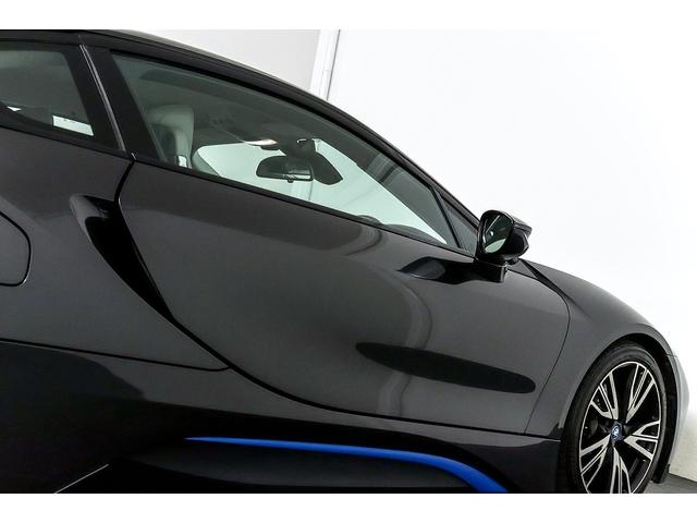 BMW i8 BASE GRADE