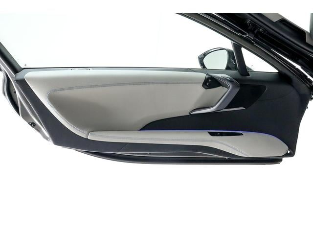 BMW i8 BASE GRADE