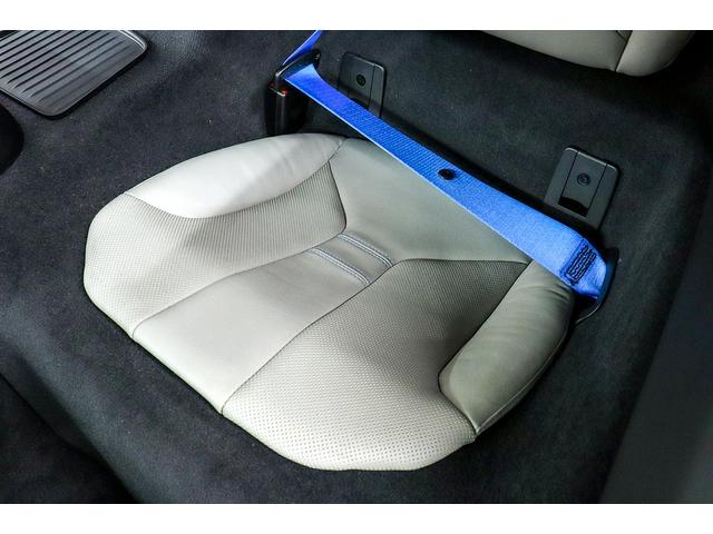 BMW i8 BASE GRADE