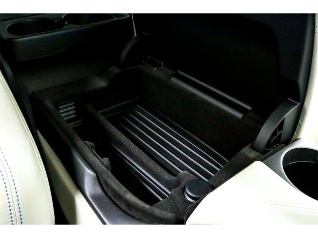 BMW i8 BASE GRADE