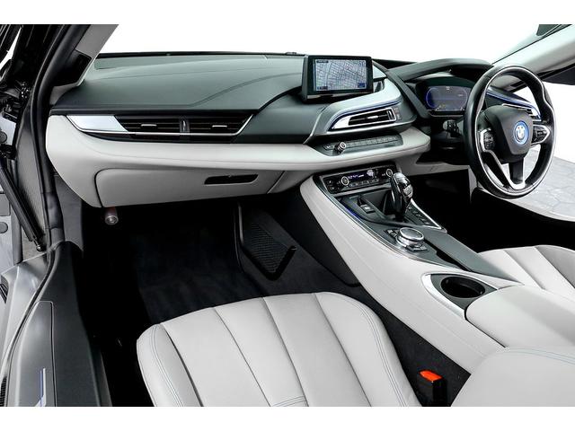 BMW i8 BASE GRADE