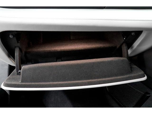 BMW i8 BASE GRADE
