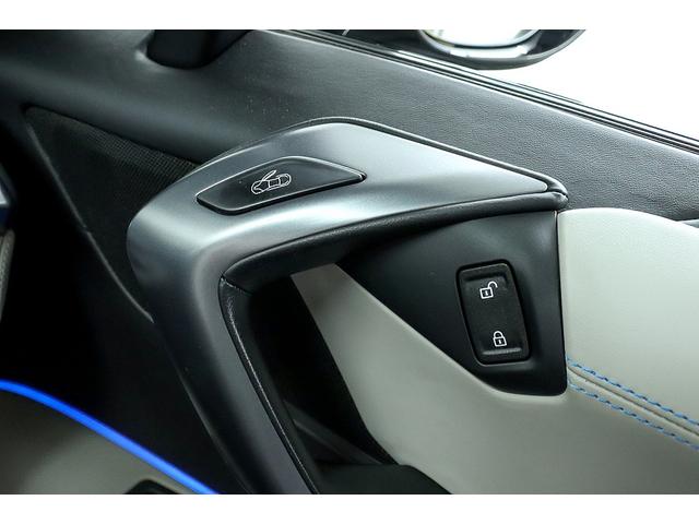 BMW i8 BASE GRADE