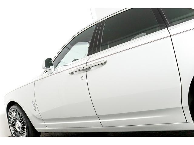 ゴーストII ベースグレード 1年保証付き 正規D車 左H シューティングスターヘッドライナー リアエンターテイメント 特別外装色/アンダルシアンホワイト ダブルコーチライン WALD22AW 温冷シート RR刺繍 360°カメラ(29枚目)