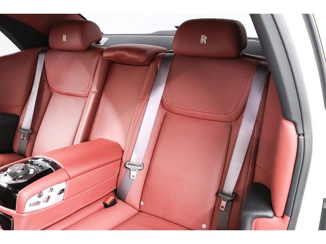 ゴーストII ベースグレード 1年保証付き 正規D車 左H シューティングスターヘッドライナー リアエンターテイメント 特別外装色/アンダルシアンホワイト ダブルコーチライン WALD22AW 温冷シート RR刺繍 360°カメラ(41枚目)