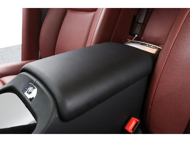 ゴーストII ベースグレード 1年保証付き 正規D車 左H シューティングスターヘッドライナー リアエンターテイメント 特別外装色/アンダルシアンホワイト ダブルコーチライン WALD22AW 温冷シート RR刺繍 360°カメラ(66枚目)