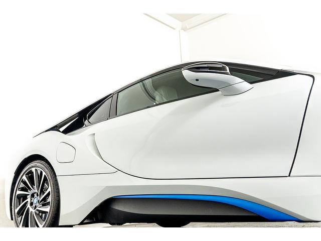 ｉ８ ベースグレード　正規Ｄ車　ワンオーナー　右Ｈ　ＬＥＤヘッドライト　ブルーアクセント　純正２０ｉｎＡＷ　コンフォートアクセス　インテリアデザインＣＡＲＰＯ／カラムスパイスグレー／シートヒーター　ハーマンカードンサウンド（18枚目）