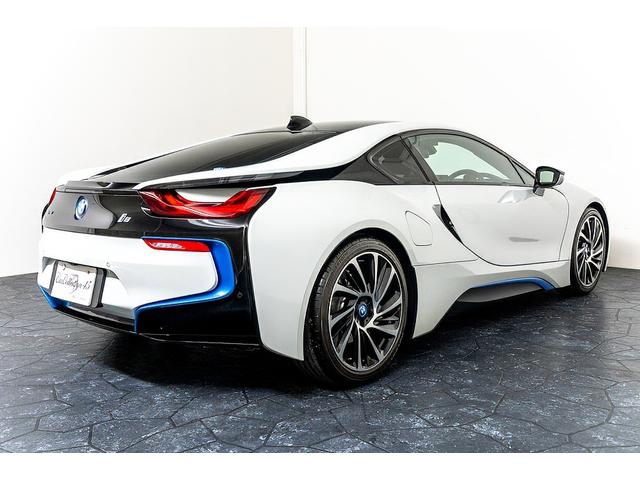 ｉ８ ベースグレード　正規Ｄ車　ワンオーナー　右Ｈ　ＬＥＤヘッドライト　ブルーアクセント　純正２０ｉｎＡＷ　コンフォートアクセス　インテリアデザインＣＡＲＰＯ／カラムスパイスグレー／シートヒーター　ハーマンカードンサウンド（29枚目）