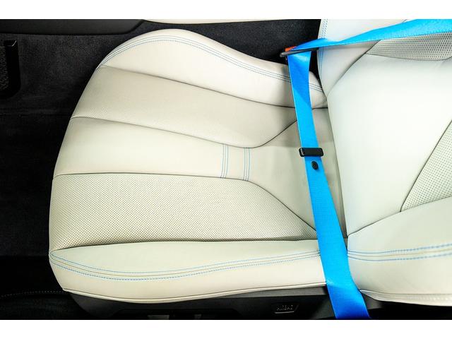 ｉ８ ベースグレード　正規Ｄ車　ワンオーナー　右Ｈ　ＬＥＤヘッドライト　ブルーアクセント　純正２０ｉｎＡＷ　コンフォートアクセス　インテリアデザインＣＡＲＰＯ／カラムスパイスグレー／シートヒーター　ハーマンカードンサウンド（50枚目）