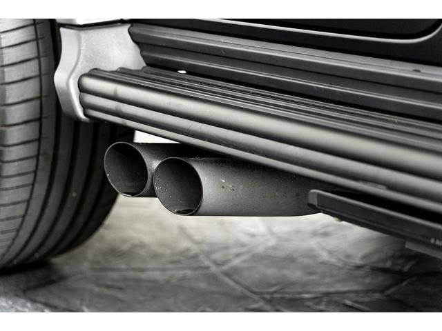 Gクラス G63 正規D車 左H ナイトPKG BRABUSカーボンボンネット/Fリップ/カーボンルーフスポイラー/左右4本出マフラー/23inAW Fプロテクションフィルム 電動サイドステップ デジタルインナーミラー(20枚目)