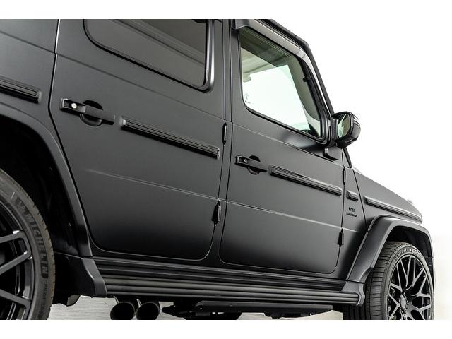 Gクラス G63 正規D車 左H ナイトPKG BRABUSカーボンボンネット/Fリップ/カーボンルーフスポイラー/左右4本出マフラー/23inAW Fプロテクションフィルム 電動サイドステップ デジタルインナーミラー(28枚目)