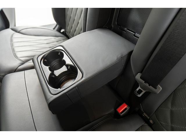 Gクラス G63 正規D車 左H ナイトPKG BRABUSカーボンボンネット/Fリップ/カーボンルーフスポイラー/左右4本出マフラー/23inAW Fプロテクションフィルム 電動サイドステップ デジタルインナーミラー(54枚目)