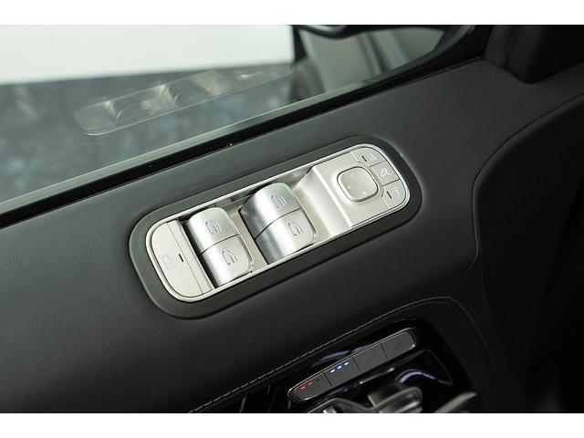 Gクラス G63 正規D車 左H ナイトPKG BRABUSカーボンボンネット/Fリップ/カーボンルーフスポイラー/左右4本出マフラー/23inAW Fプロテクションフィルム 電動サイドステップ デジタルインナーミラー(71枚目)