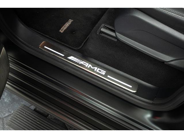 Gクラス G63 正規D車 左H ナイトPKG BRABUSカーボンボンネット/Fリップ/カーボンルーフスポイラー/左右4本出マフラー/23inAW Fプロテクションフィルム 電動サイドステップ デジタルインナーミラー(72枚目)