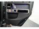 G63 正規D車 左H ナイトPKG BRABUSカーボンボンネット/Fリップ/カーボンルーフスポイラー/左右4本出マフラー/23inAW Fプロテクションフィルム 電動サイドステップ デジタルインナーミラー(49枚目)