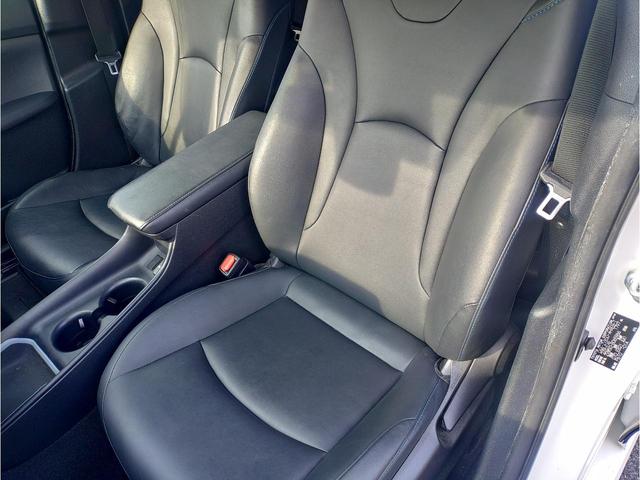 プリウス Ｓツーリングセレクション　アルパイン９インチナビ（18枚目）