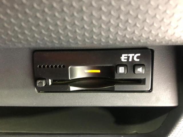 Jスタイル2 メーカーOP7型ナビ/全周囲モニター/デュアルカメラブレーキサポート 全周囲カメラ バックカメラ ワンオーナー 禁煙車 ハーフレザー DVD再生 HIDヘッドライト レーンアシスト(13枚目)