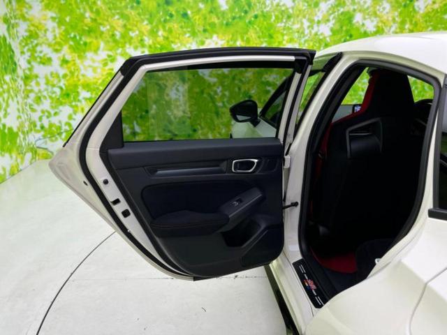 シビック タイプＲ　新品タイヤ／保証書／純正　ＳＤナビ／衝突安全装置／車線逸脱防止支援システム／パーキングアシスト　バックガイド／ヘッドランプ　ＬＥＤ／ＥＴＣ／ＥＢＤ付ＡＢＳ／横滑り防止装置　衝突被害軽減システム　記録簿（23枚目）