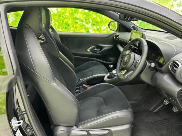 ＧＲヤリス ４ＷＤ　ＲＺハイパフォーマンスモリゾウセレクション　ＴＲＤエアロ／ＪＢＬ／保証書／純正　ＳＤナビ／衝突安全装置／シートヒーター　前席／車線逸脱防止支援システム／シート　ハーフレザー／ドライブレコーダー　純正／ヘッドランプ　ＬＥＤ／ＵＳＢジャック　４ＷＤ（4枚目）