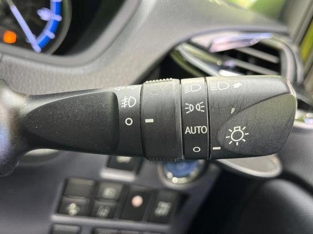 ノア ハイブリッドＳｉ　純正　１０インチ　ＳＤナビ／衝突安全装置／両側電動スライドドア／車線逸脱防止支援システム／パーキングアシスト　バックガイド／ヘッドランプ　ＬＥＤ／Ｂｌｕｅｔｏｏｔｈ接続／ＥＴＣ　衝突被害軽減システム（17枚目）