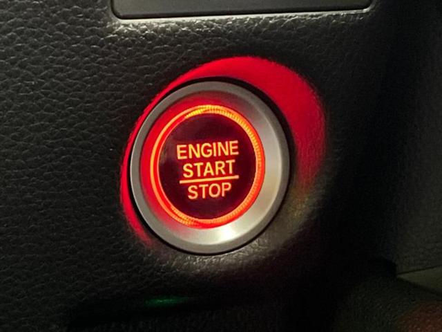 Ｎ－ＢＯＸカスタム Ｇ・ＥＸターボホンダセンシング　保証書／純正　ＳＤナビ／衝突安全装置／車線逸脱防止支援システム／シート　ハーフレザー／ヘッドランプ　ＬＥＤ／ＥＴＣ／ＥＢＤ付ＡＢＳ／横滑り防止装置／アイドリングストップ／フルセグＴＶ　レーンアシスト（13枚目）