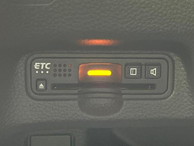 Ｎ－ＢＯＸカスタム Ｇ・ＥＸターボホンダセンシング　保証書／純正　ＳＤナビ／衝突安全装置／車線逸脱防止支援システム／シート　ハーフレザー／ヘッドランプ　ＬＥＤ／ＥＴＣ／ＥＢＤ付ＡＢＳ／横滑り防止装置／アイドリングストップ／フルセグＴＶ　レーンアシスト（16枚目）