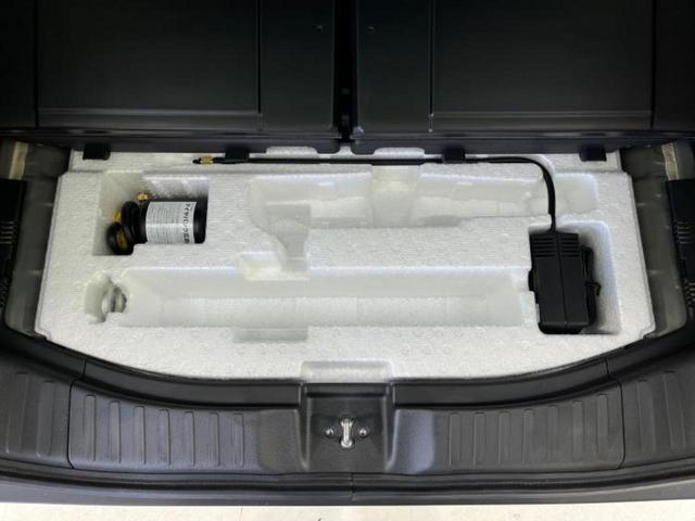 Ｎ－ＢＯＸカスタム ターボ　保証書／純正　９インチ　ナビ／ホンダセンシング／両側電動スライドドア／シートヒーター　前席／車線逸脱防止支援システム／ヘッドランプ　ＬＥＤ／ＵＳＢジャック／ＥＴＣ／ＥＢＤ付ＡＢＳ／横滑り防止装置（24枚目）