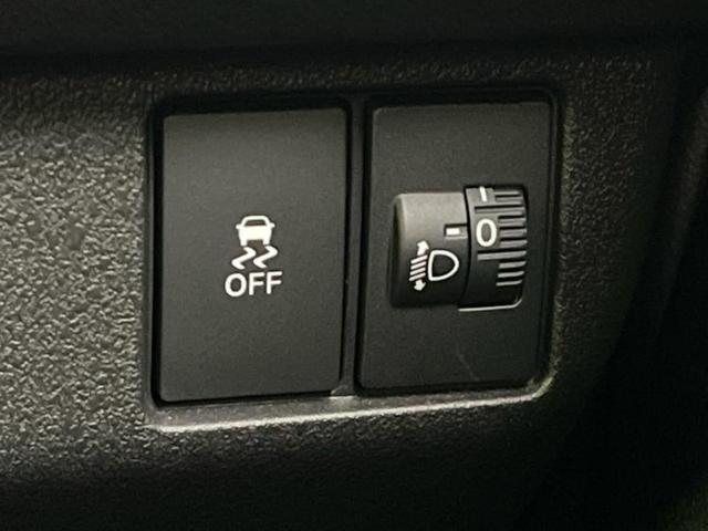 Ｎ－ＢＯＸカスタム ４ＷＤターボ　保証書／純正　９インチ　ナビ／ホンダセンシング／両側電動スライドドア／シートヒーター　前席／車線逸脱防止支援システム／ドライブレコーダー　前後／ヘッドランプ　ＬＥＤ／ＵＳＢジャック／ＥＴＣ　ターボ（15枚目）