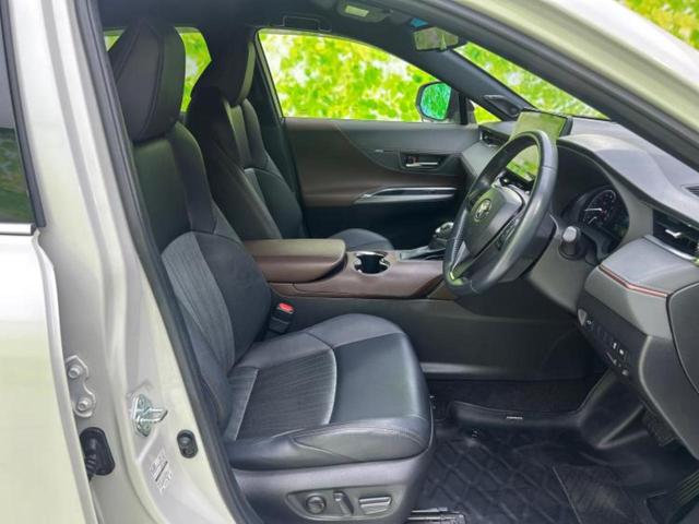 ハリアー Ｇ　新品タイヤ／ＪＢＬ／保証書／純正　ＳＤナビ／デジタルインナーミラー／衝突安全装置／車線逸脱防止支援システム／シート　ハーフレザー／電動バックドア／ヘッドランプ　ＬＥＤ／ＵＳＢジャック　バックカメラ（4枚目）