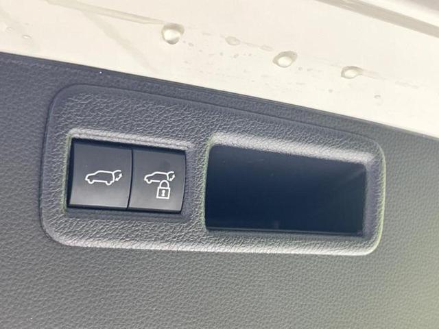 ハリアー Ｇ　新品タイヤ／ＪＢＬ／保証書／純正　ＳＤナビ／デジタルインナーミラー／衝突安全装置／車線逸脱防止支援システム／シート　ハーフレザー／電動バックドア／ヘッドランプ　ＬＥＤ／ＵＳＢジャック　バックカメラ（19枚目）