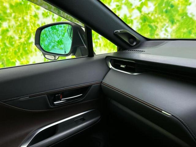 ハリアー Ｇ　新品タイヤ／ＪＢＬ／保証書／純正　ＳＤナビ／デジタルインナーミラー／衝突安全装置／車線逸脱防止支援システム／シート　ハーフレザー／電動バックドア／ヘッドランプ　ＬＥＤ／ＵＳＢジャック　バックカメラ（30枚目）
