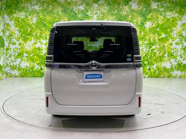 ヴォクシー Ｘ　新品タイヤ／保証書／純正　９インチ　ＳＤナビ／フリップダウンモニター　純正　１２．８インチ／電動スライドドア／ヘッドランプ　ＬＥＤ／ＥＴＣ／ＥＢＤ付ＡＢＳ／横滑り防止装置／アイドリングストップ（44枚目）