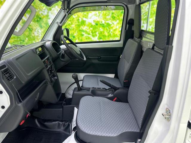 キャリイトラック ４ＷＤ　ＫＣ　保証書／セーフティサポート（スズキ）／車線逸脱防止支援システム／ＡＢＳ／エアバッグ　運転席／エアバッグ　助手席／パワーウインドウ／キーレスエントリー／パワーステアリング／オートライト　ワンオーナー（5枚目）