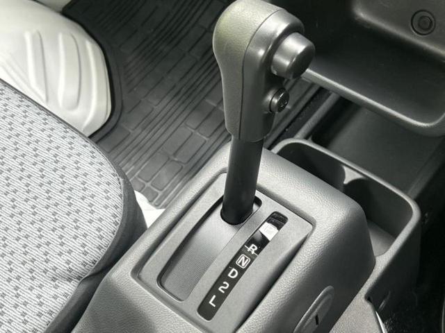 キャリイトラック ４ＷＤ　ＫＣ　保証書／セーフティサポート（スズキ）／車線逸脱防止支援システム／ＡＢＳ／エアバッグ　運転席／エアバッグ　助手席／パワーウインドウ／キーレスエントリー／パワーステアリング／オートライト　ワンオーナー（17枚目）