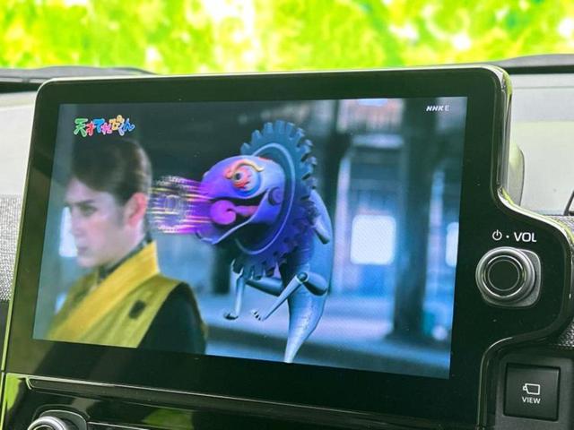 シエンタ ハイブリッドZ 新品タイヤ/保証書/ディスプレイオーディオ+ナビ10.5インチ/衝突安全装置/両側電動スライドドア/パノラミックビューモニター/車線逸脱防止支援システム 衝突被害軽減システム 全周囲カメラ 禁煙車(12枚目)