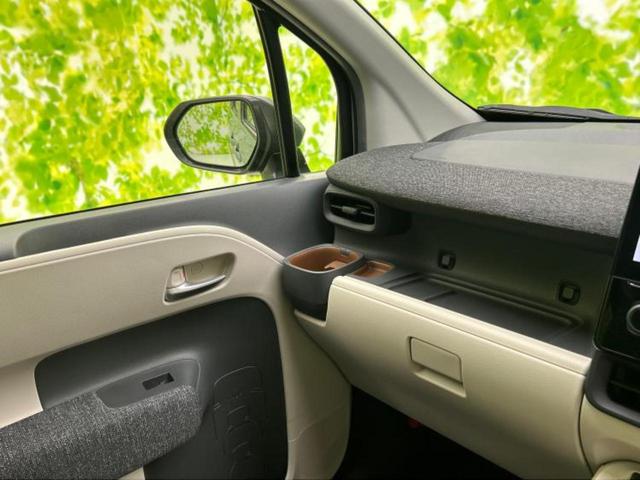 シエンタ ハイブリッドZ 新品タイヤ/保証書/ディスプレイオーディオ+ナビ10.5インチ/衝突安全装置/両側電動スライドドア/パノラミックビューモニター/車線逸脱防止支援システム 衝突被害軽減システム 全周囲カメラ 禁煙車(28枚目)